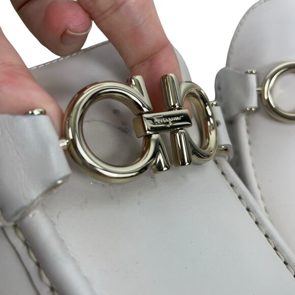 Salvatore Ferragamo Gancini Lug Sole Leather Loafers Beige Size 8.5C - Picture 15 of 16